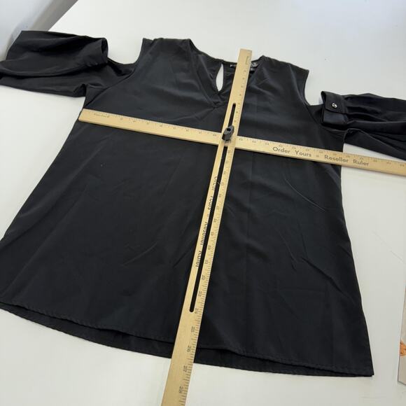 Single Los Angeles Shirt Womens Small Black Cold Shoulder Long Sleeve Blouse Top - Picture 5 of 8